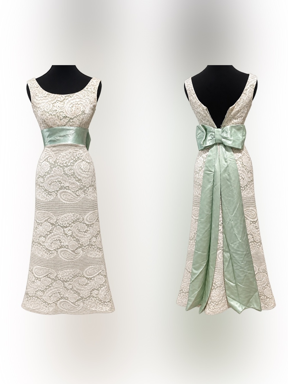 Amazing 1960s Handmade Vintage Elegant Cream Lace Dress with Mint Bow